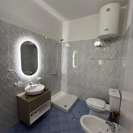 Vista Marina 1 *